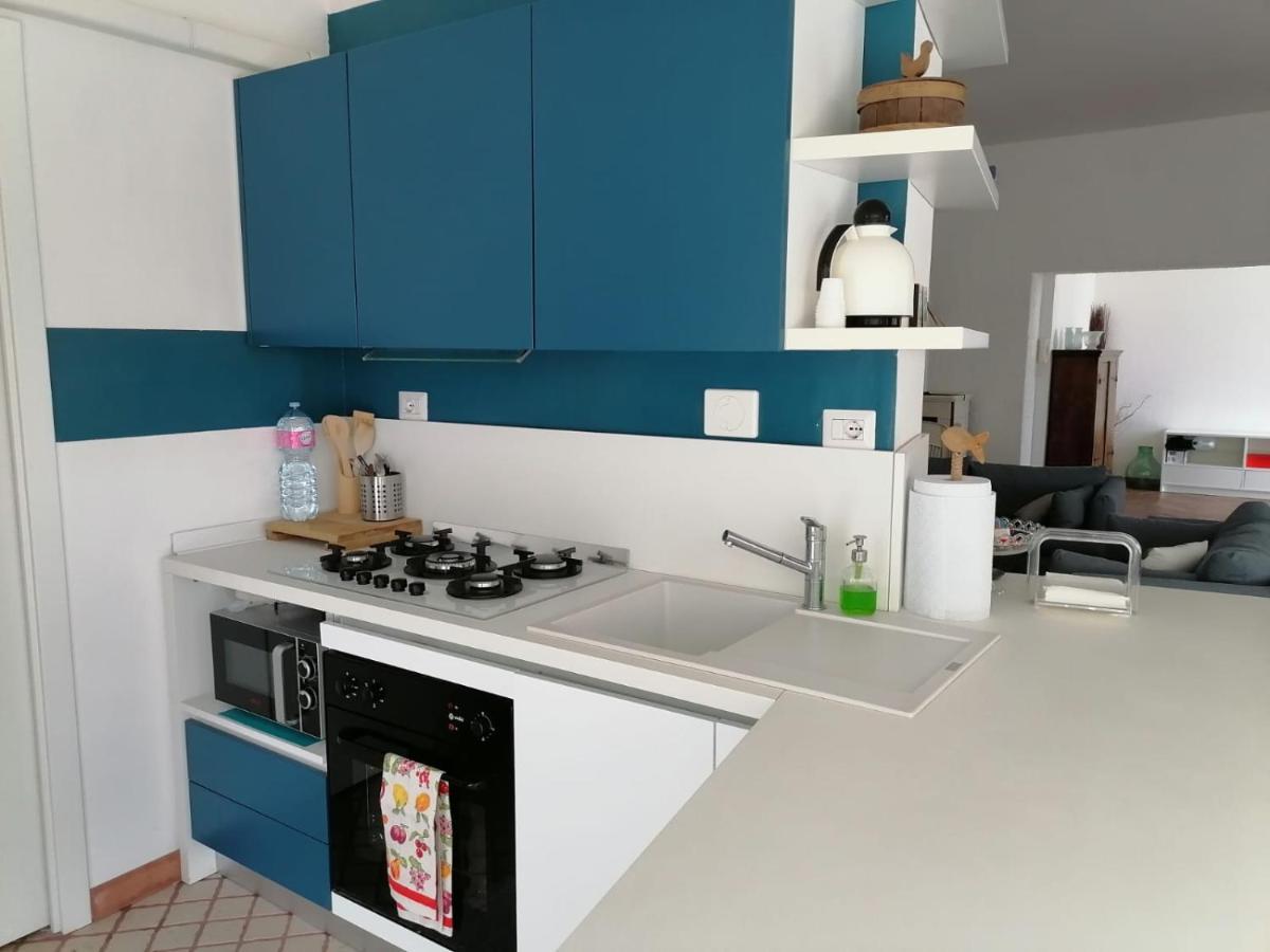 Delizioso Open Space Da Letizia Pomezia Ngoại thất bức ảnh